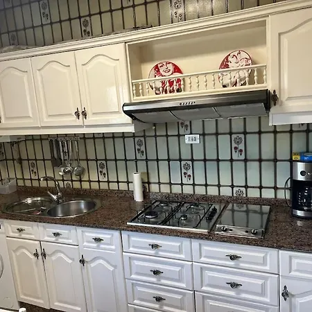 Arenales 8 Apartment *
