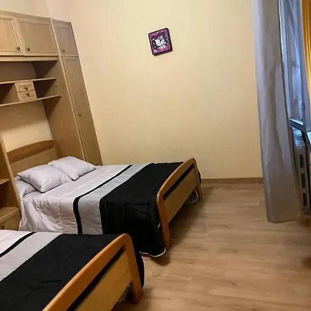 Apartment Arenales 8 *