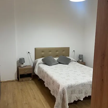 Renovado Arenales Lejlighed *